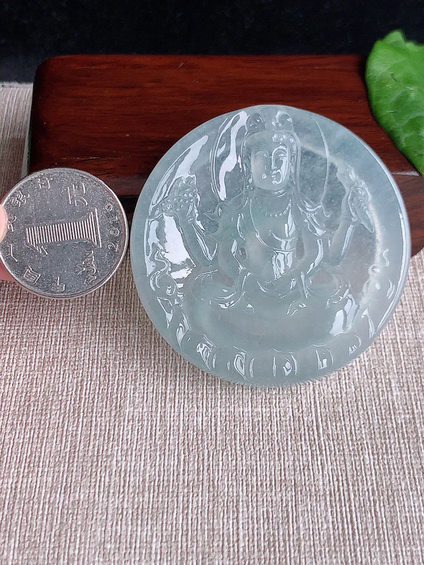 缅甸a货翡翠ddj老坑高冰种白月光千手观音吊坠 整体53.3×6.7mm 38.40