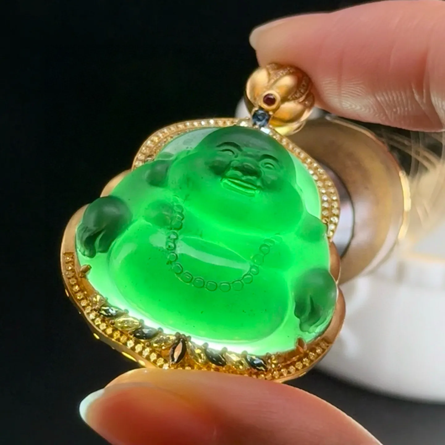 精品18k墨翠大肚佛 种好色正 黑度极好 打灯通透 油性十足
