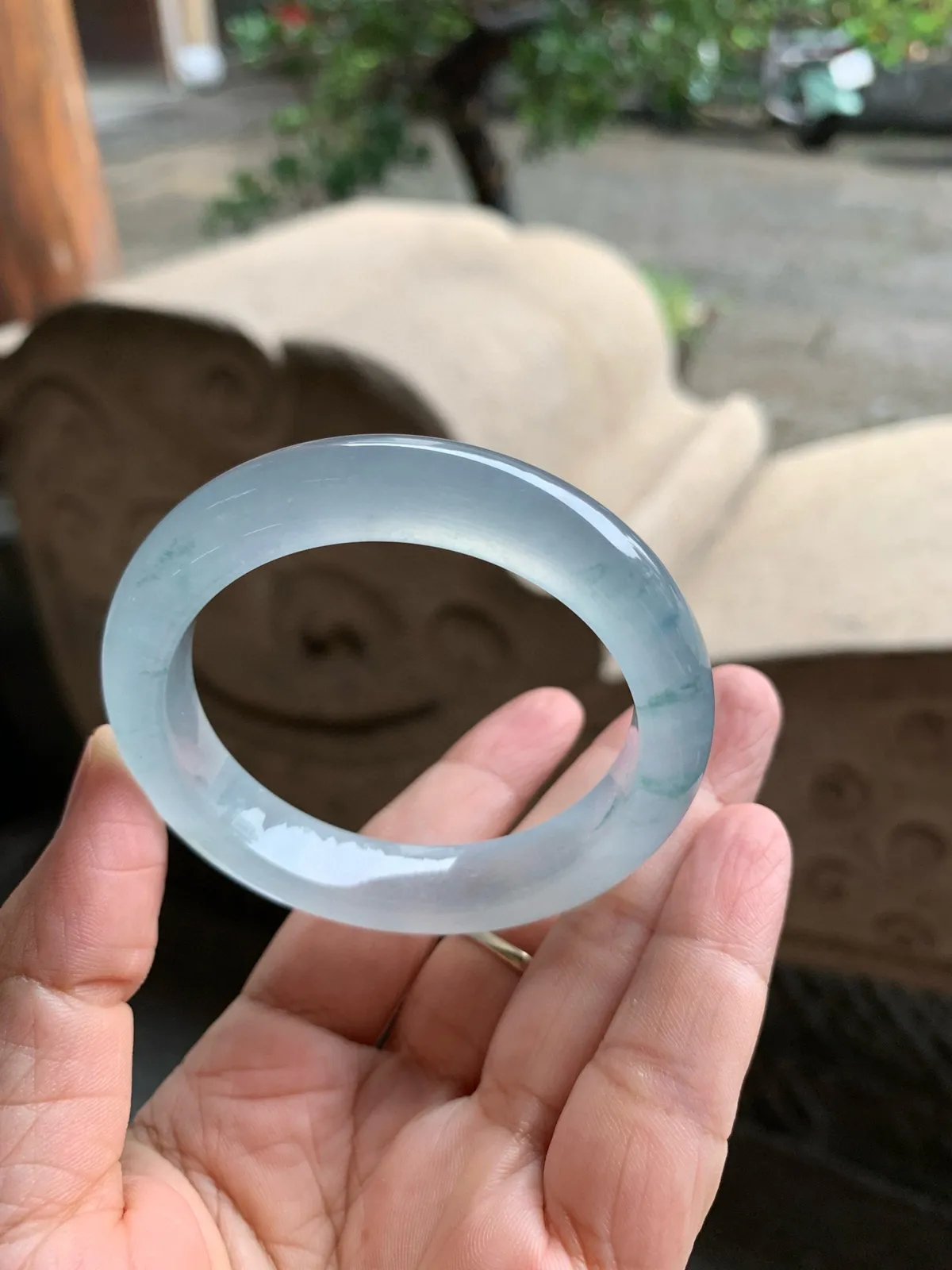 正圈玻璃种飘花 无瑕 尺寸:50.5/10.9/8.3 花美 起刚光