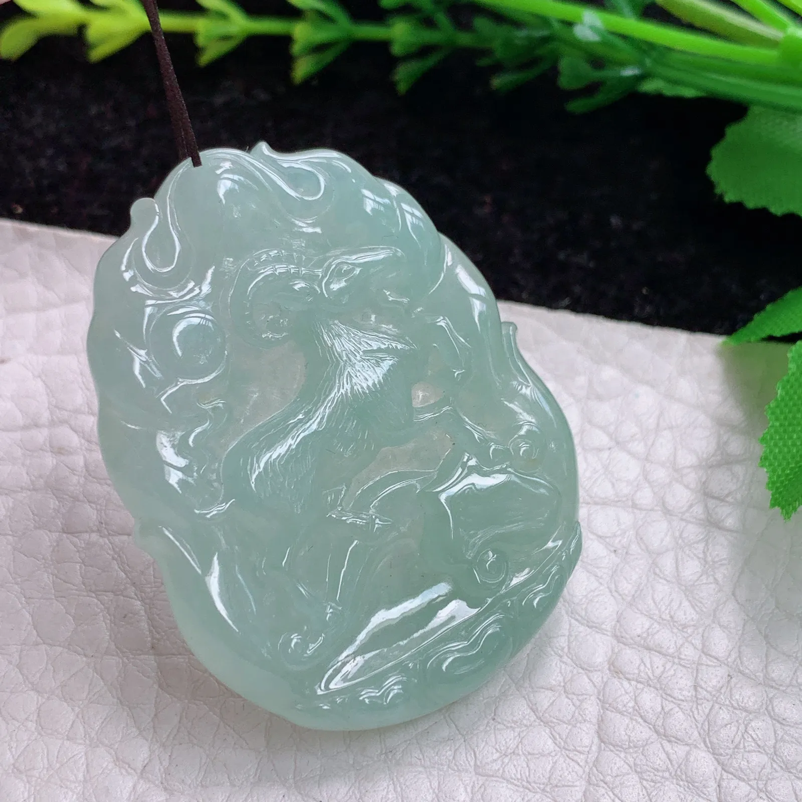 ktj实拍46*35.5*6.2缅甸翡翠A货冰胶晴美洋洋得意 生肖羊玉坠 玉挂件