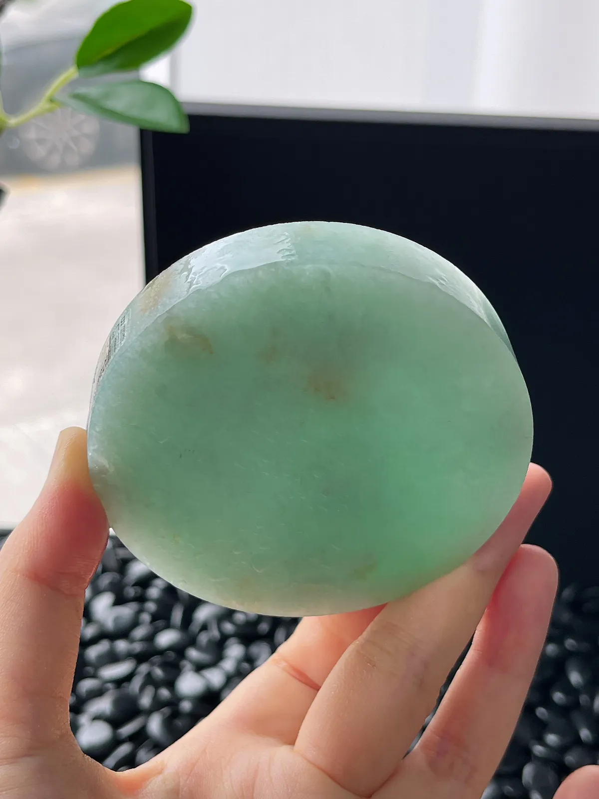 翡翠甜果绿镯饼，正圈最大做58，圆条最大做54