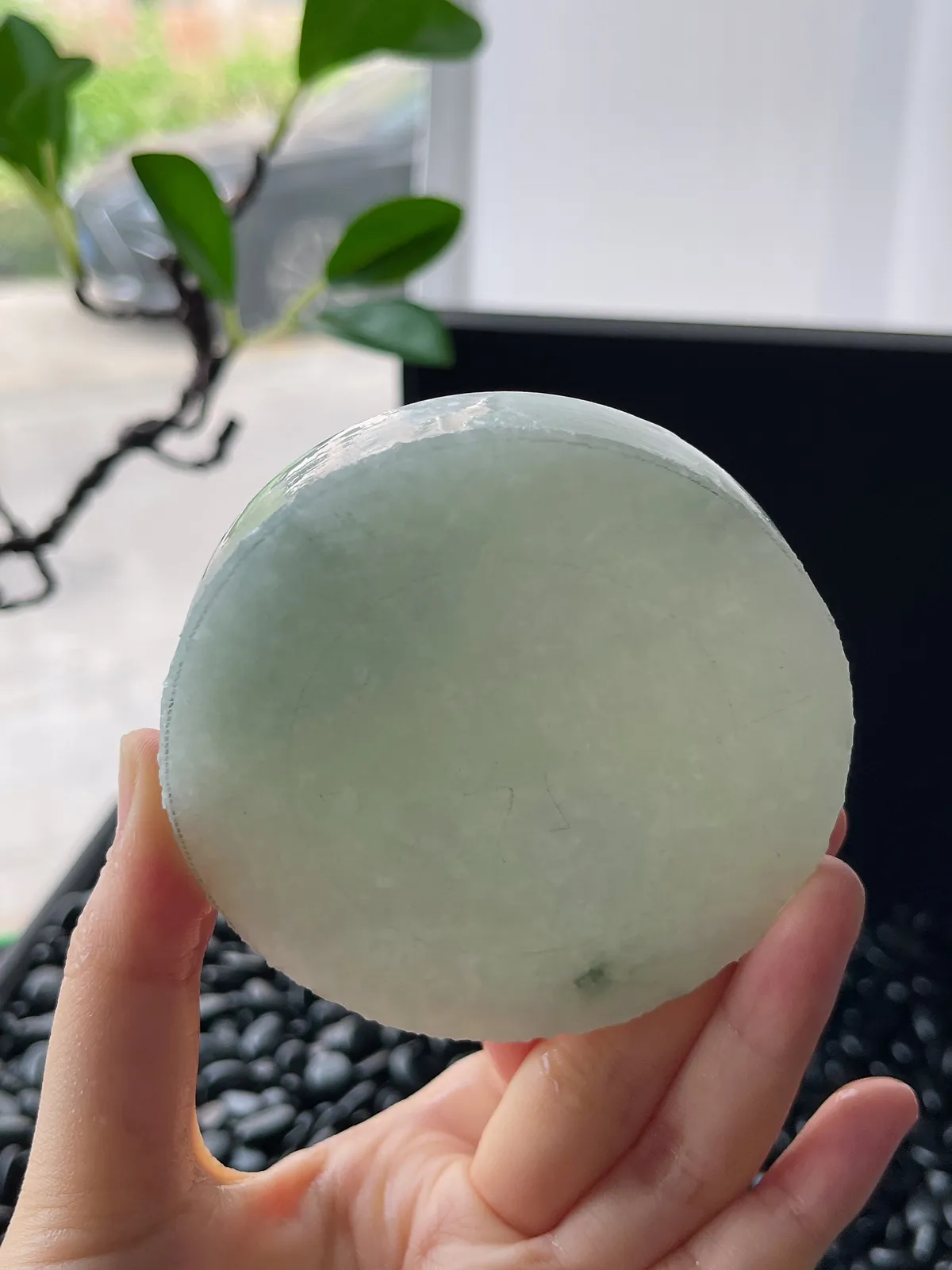 翡翠镯饼，正圈最大做60，圆条最大做56