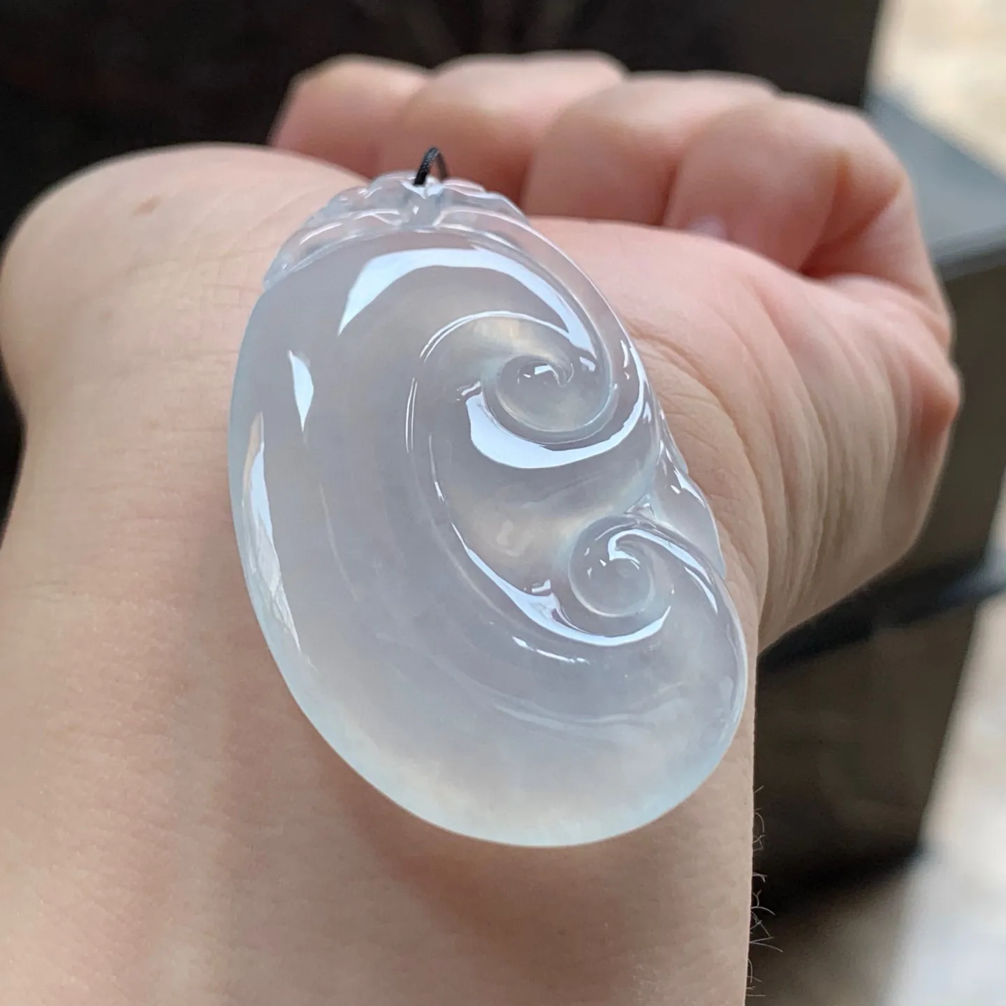冰种如意
大气