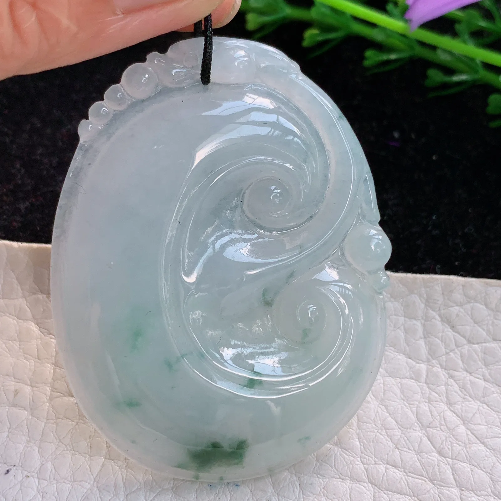 zen实拍53.8*41*6缅甸翡翠精雕细润飘花大如意 事事顺玉坠 玉挂件