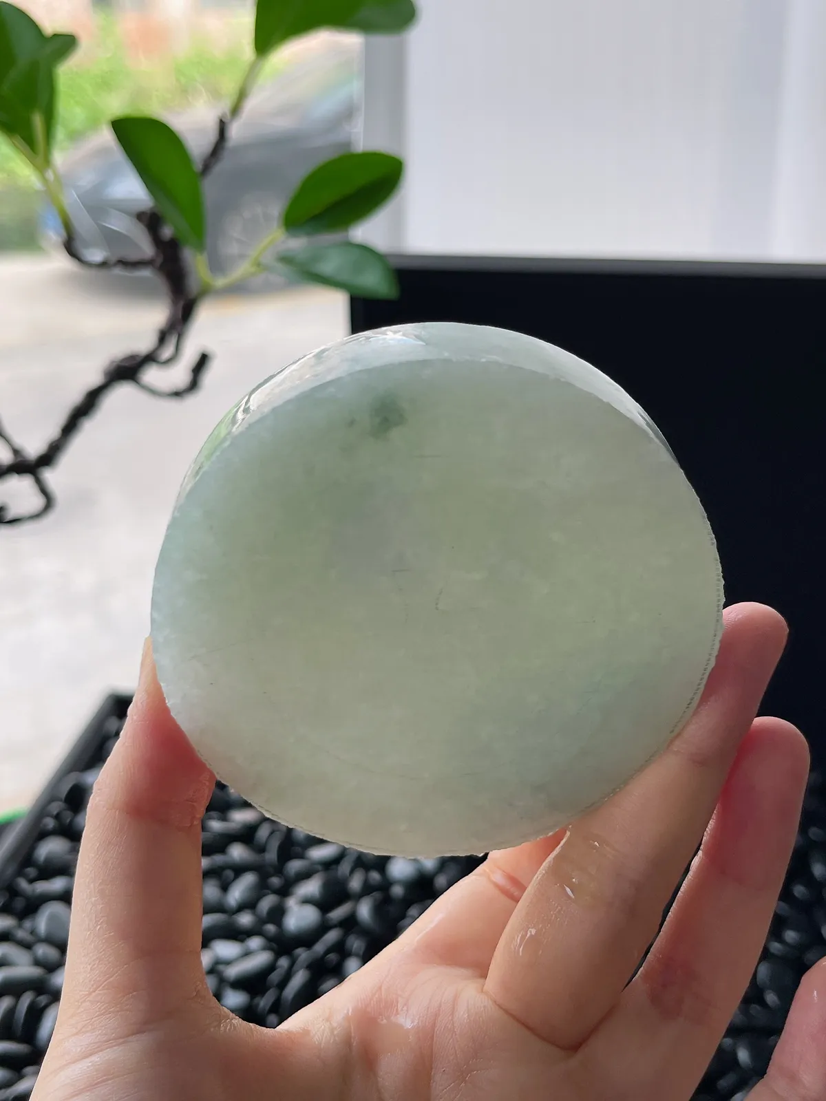翡翠镯饼，正圈最大做60，圆条最大做56