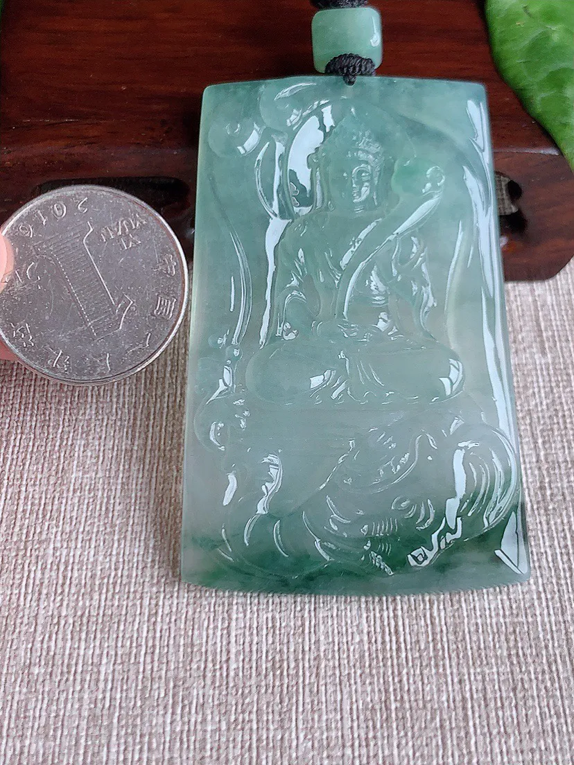 缅甸a货翡翠ddj老坑冰种飘花普贤菩萨吊坠 整体65.8×41×5.5mm 41.04