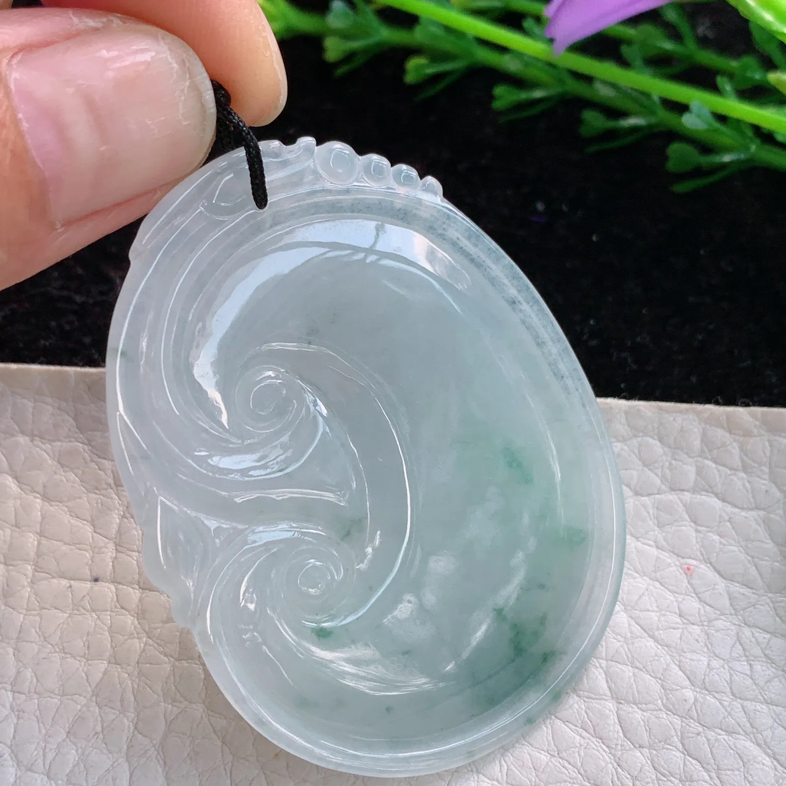 zen实拍53.8*41*6缅甸翡翠精雕细润飘花大如意 事事顺玉坠 玉挂件