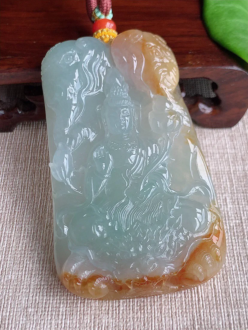 缅甸a货翡翠ddj老坑冰种飘黄翡普贤菩萨吊坠 整体70.4×42.4×9.7mm 69.17