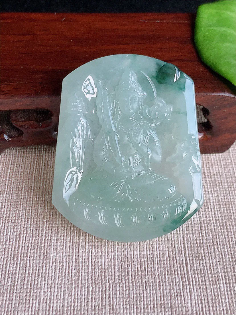 缅甸a货翡翠ddj老坑冰种飘花一刀切虚空藏菩萨吊坠 整体50×40.2×5.5mm 26.07