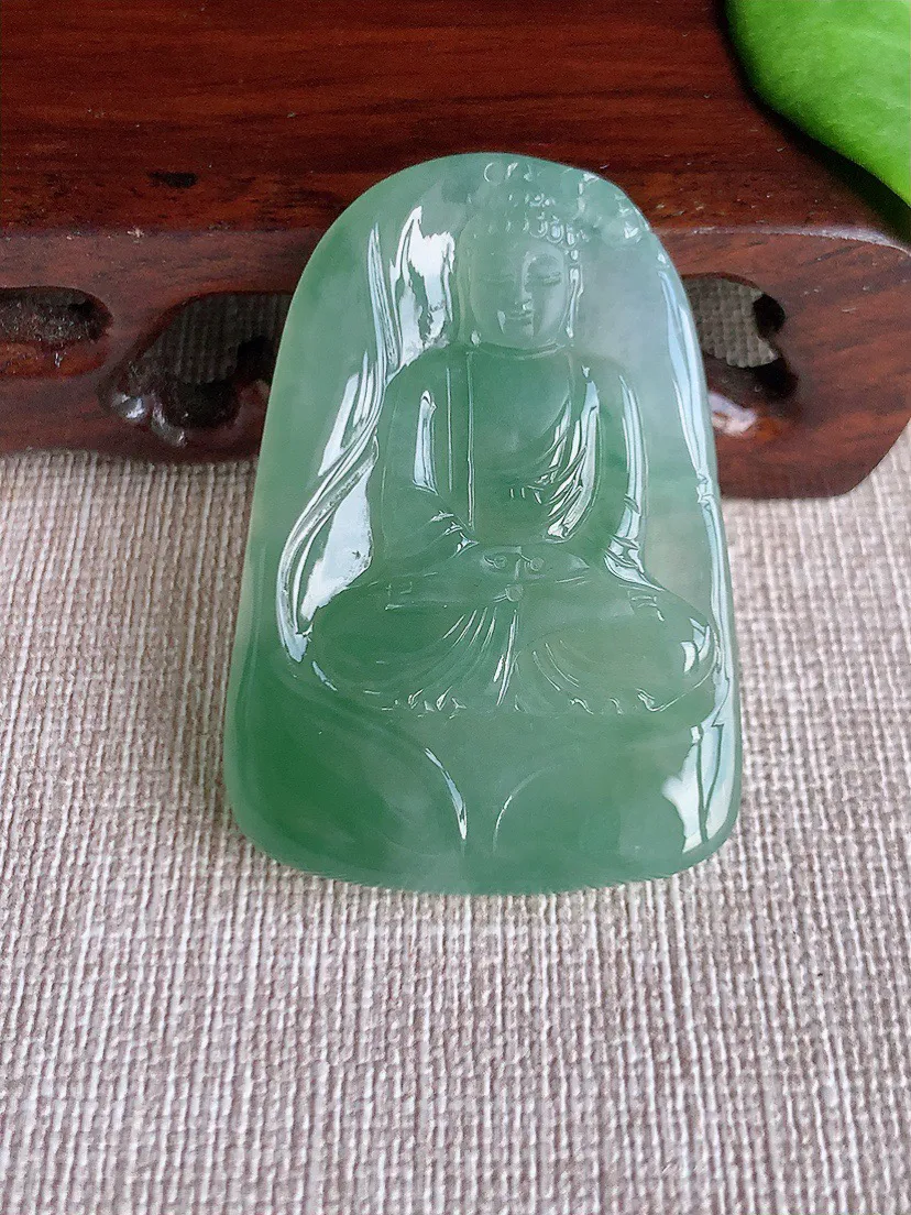 缅甸a货翡翠ddj老坑冰种飘花阿弥陀佛吊坠 整体45.2×31.2×5.3mm 17.88