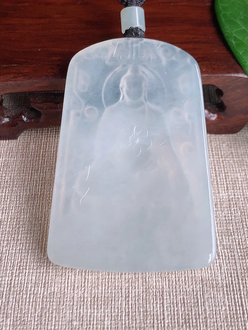 缅甸a货翡翠ddj老坑冰种白月光大日如来吊坠 整体63.3×42.8×4.5mm 36.46