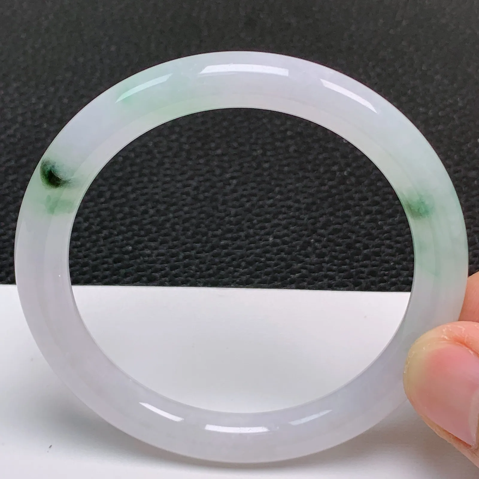 圈口53～54 天然翡翠A货老坑冰润飘花圆条手镯 尺寸53.9*8mm