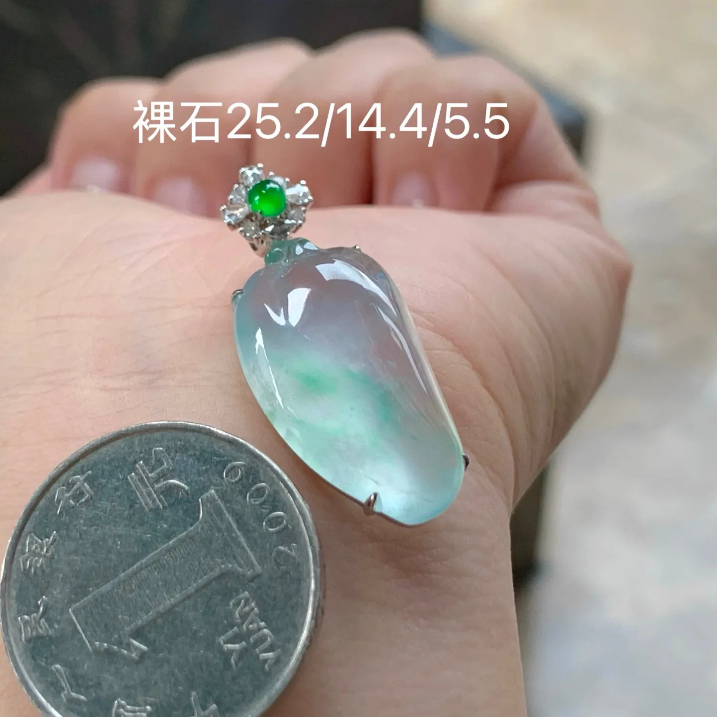 冰种飘色福瓜
种老水足 真金镶嵌