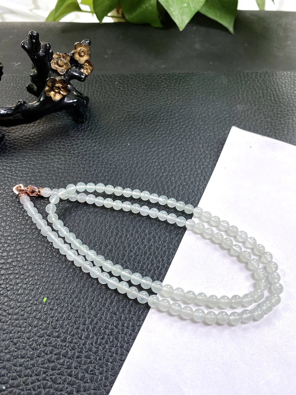 缅甸天然翡翠A货，卡6冰种起光起胶圆珠项链手链，尺寸：6mm/108颗，长度630mm，重量：约41