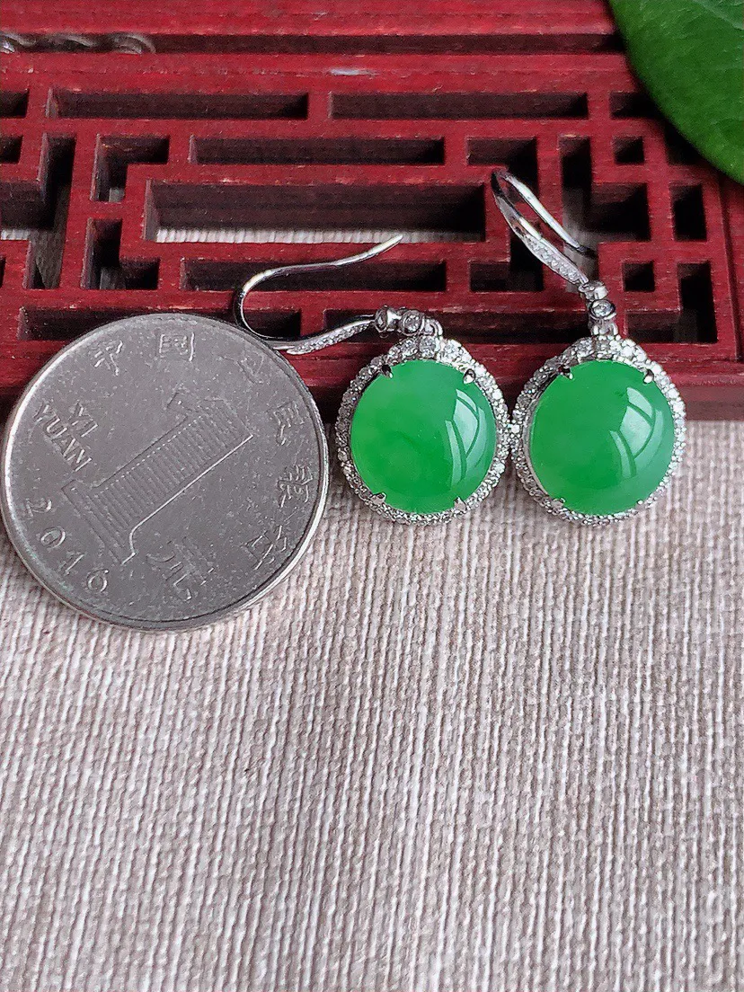 缅甸a货翡翠ddj老坑冰种18K金镶嵌甜绿蛋面耳坠 整体11×10.5×7mm 5.25