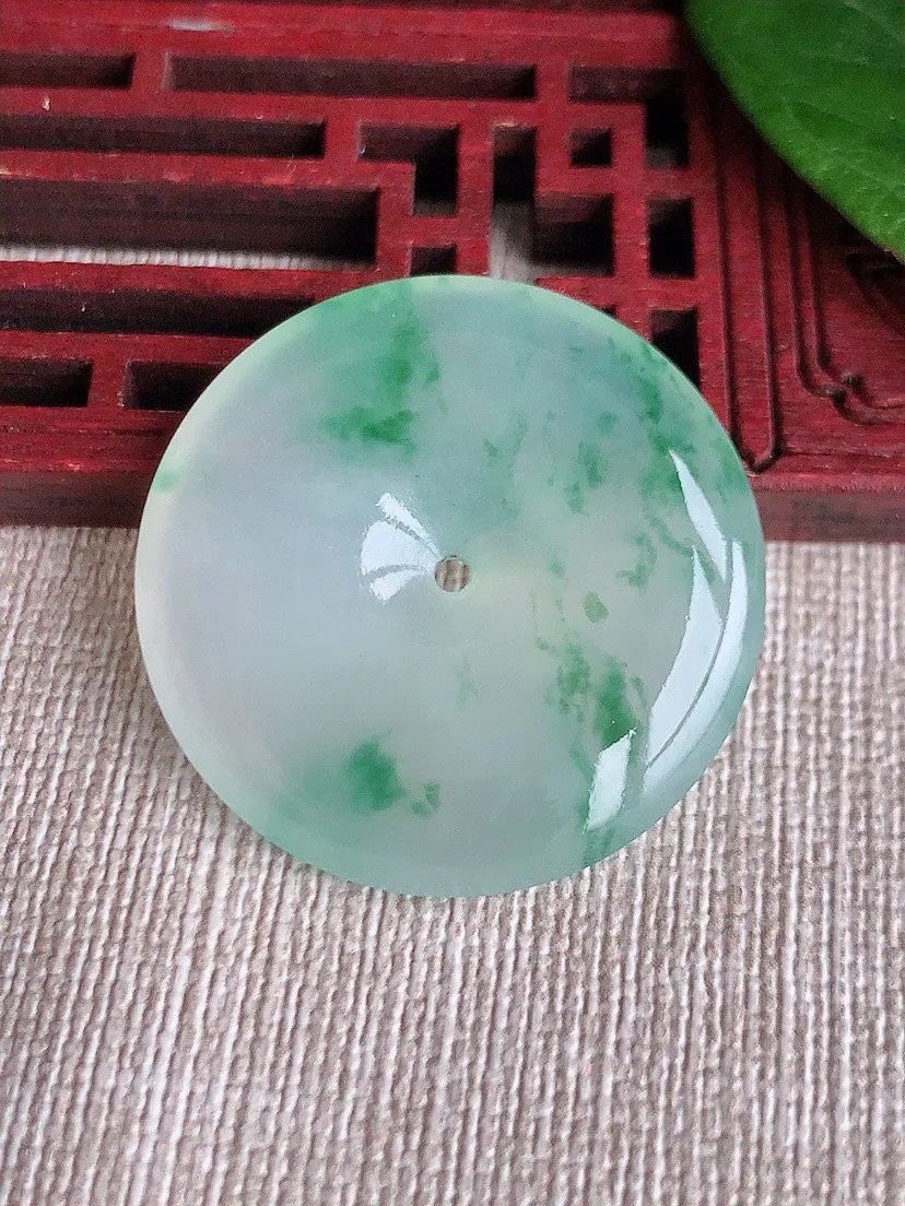 缅甸a货翡翠ddj老坑冰种飘花平安扣吊坠 整体31.3×5.6mm 11.70