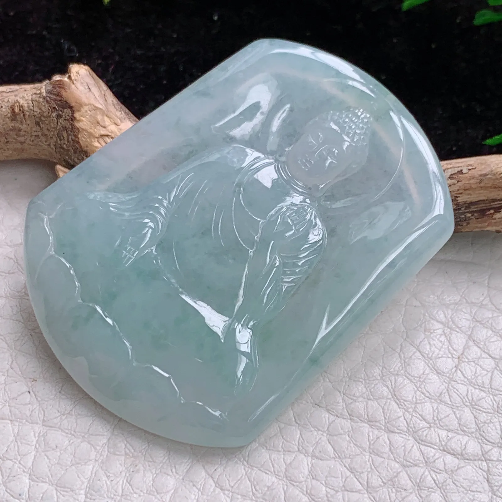 lz实拍53.4*41.3*5.2缅甸A货翡翠晴美阿弥托佛吊坠 翡翠佛祖玉坠