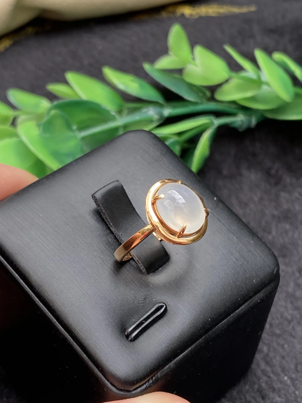 推荐【14#冰蛋戒指】AU750，起光，细腻，无纹裂，品相佳，性价比超高～圈口14