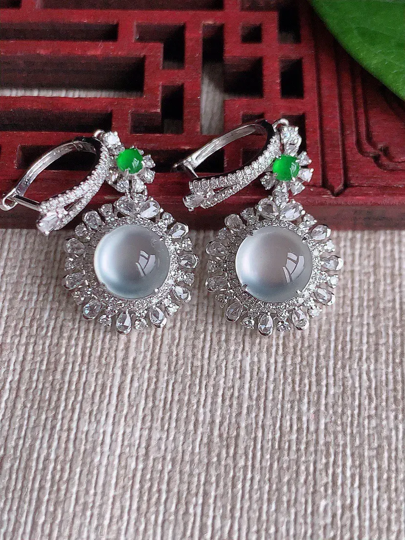 缅甸a货翡翠ddj老坑玻璃种18K金镶嵌白月光蛋面耳坠整体7×7.8mm 4.20