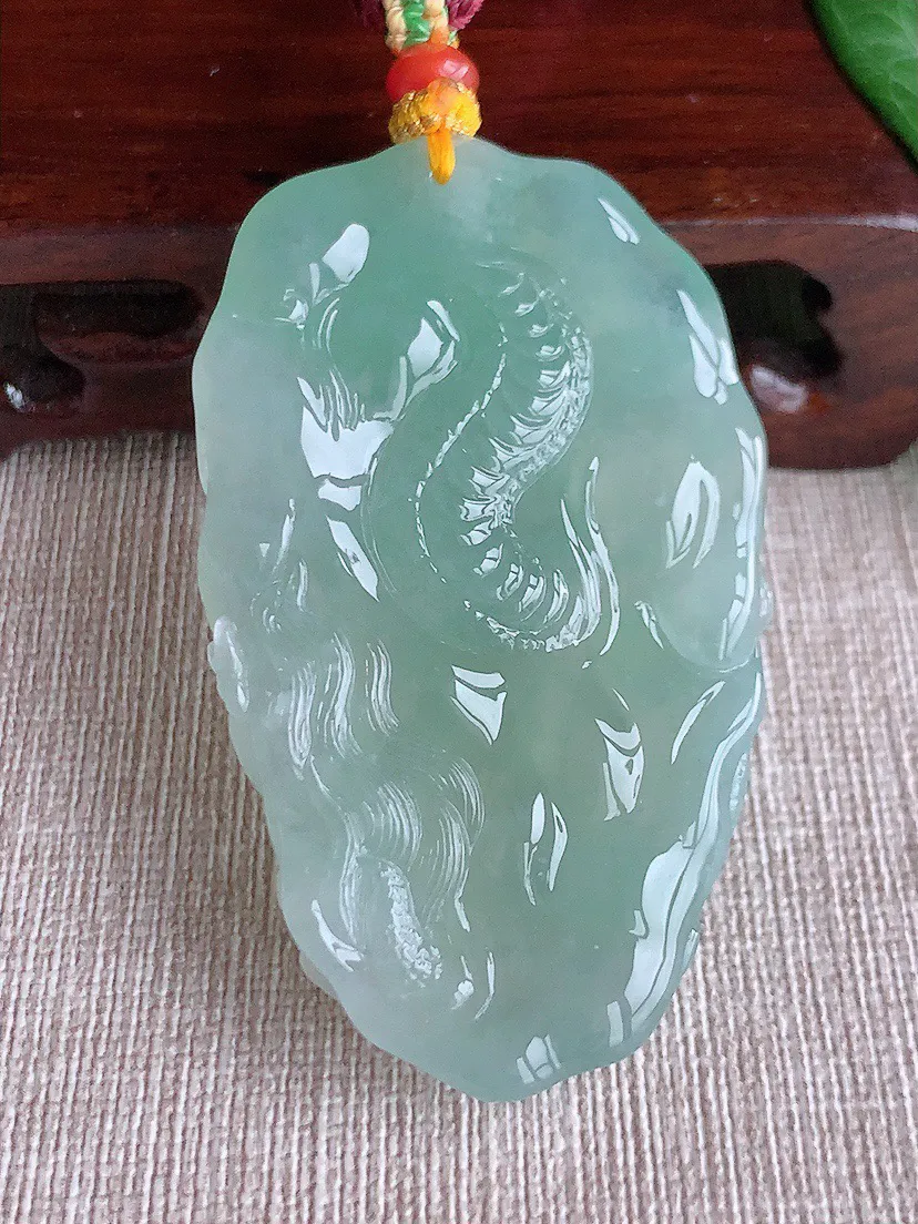 缅甸a货翡翠ddj老坑冰种晴水龙牌吊坠 整体60.6×35.6×12mm 45.54