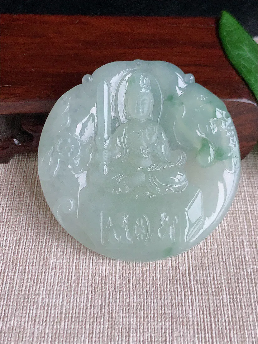 缅甸a货翡翠ddj老坑冰种飘花不动明王吊坠 整体53×52.5×5.3mm 29.76