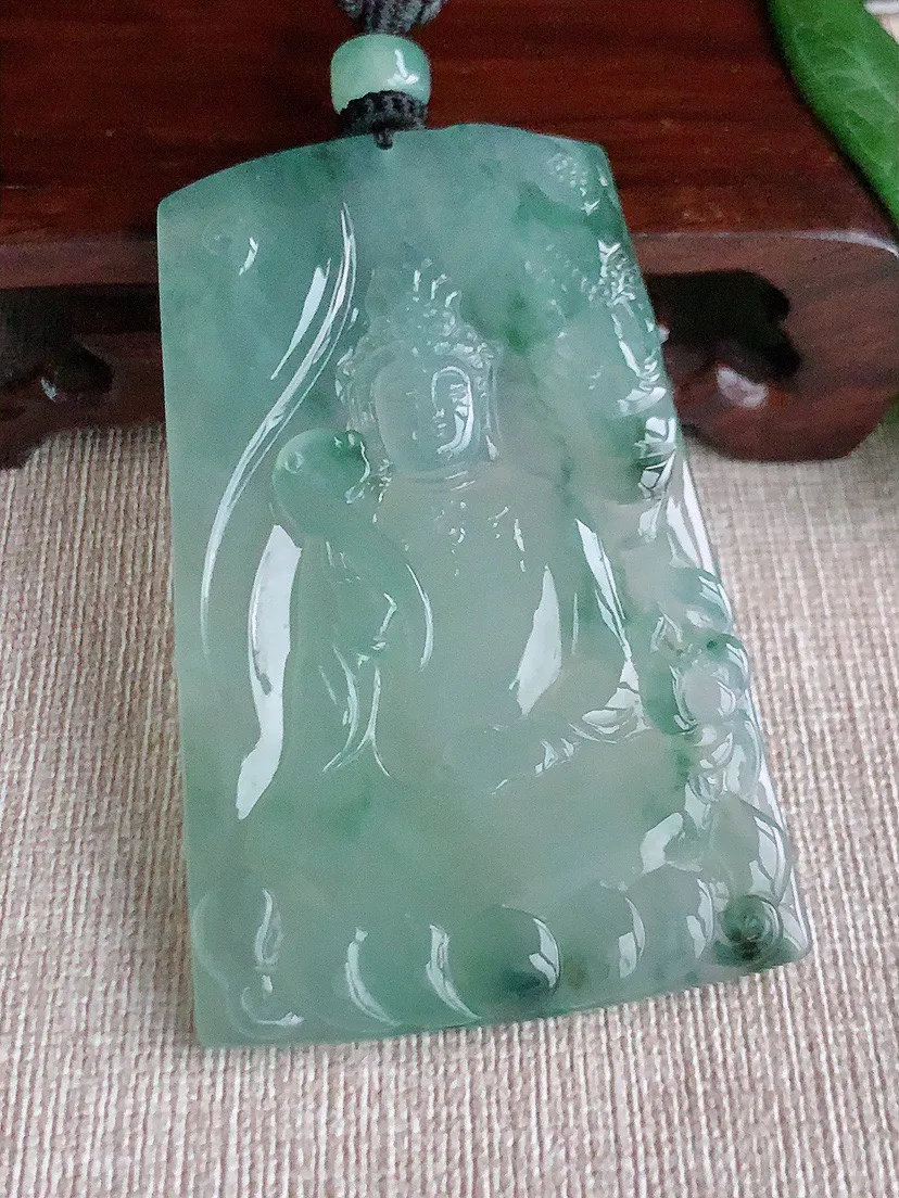 缅甸a货翡翠ddj老坑冰种飘花普贤菩萨吊坠 整体66.2×41.4×5.2mm 41.20