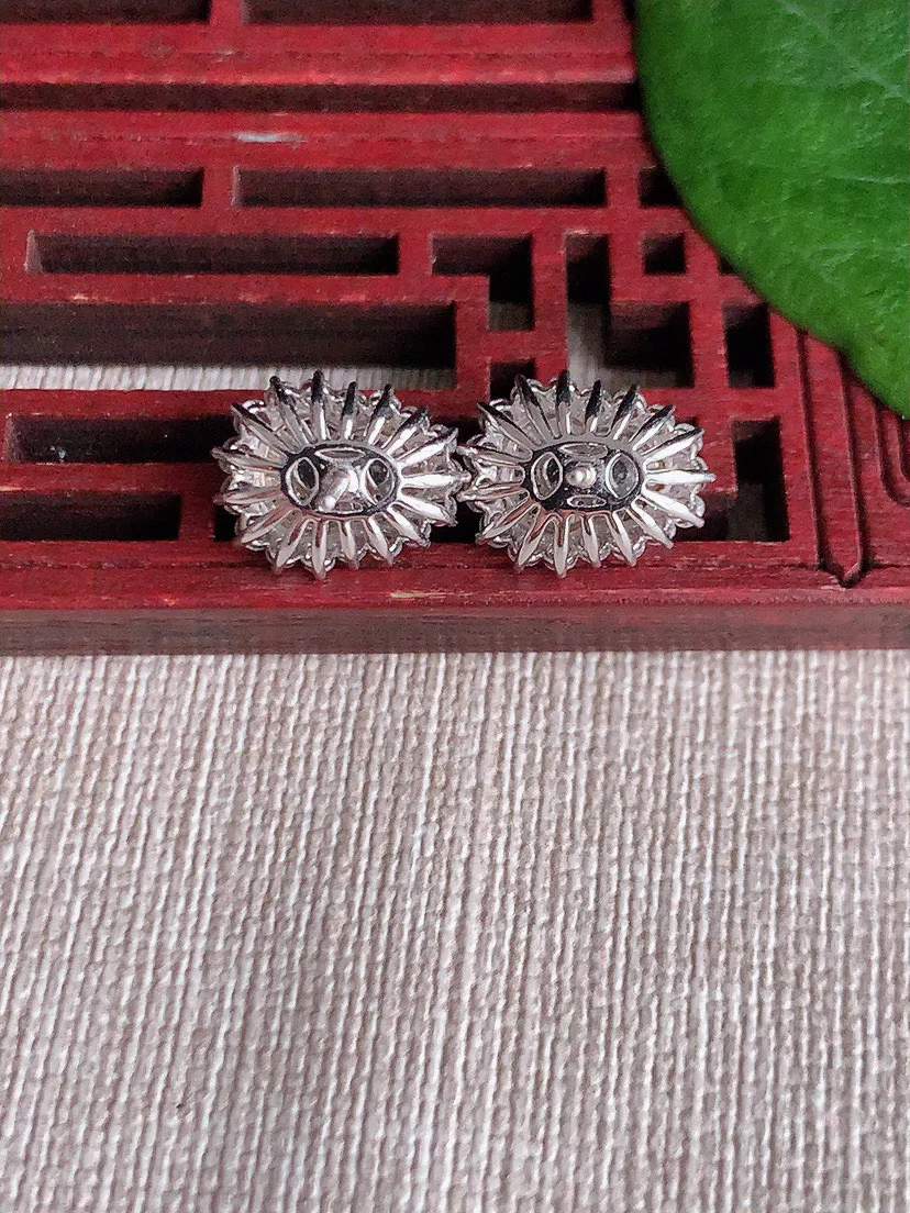 缅甸a货翡翠ddj老坑冰种18K金镶嵌红翡葫芦耳钉 整体9×7mm 3.22