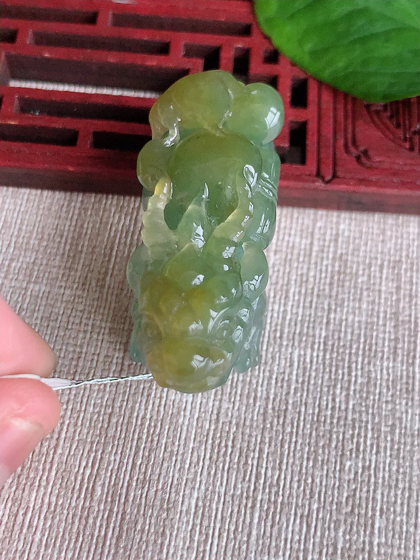 缅甸a货翡翠ddj老坑冰润飘黄翡招财貔貅吊坠 整体43.3×16.5×24.8mm 29.43