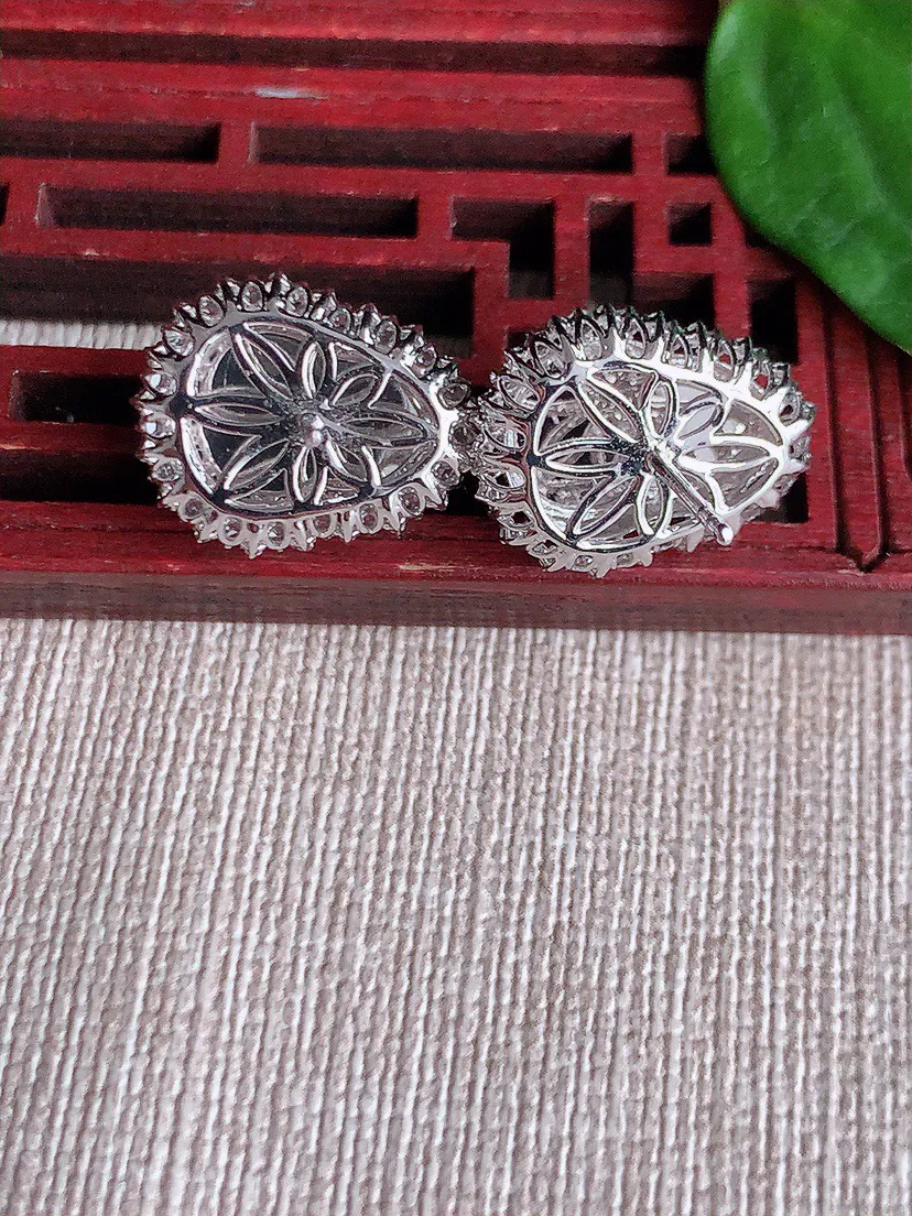 缅甸a货翡翠ddj老坑冰种18K金镶嵌满绿葫芦耳钉 整体13.7×10.6mm 6.00