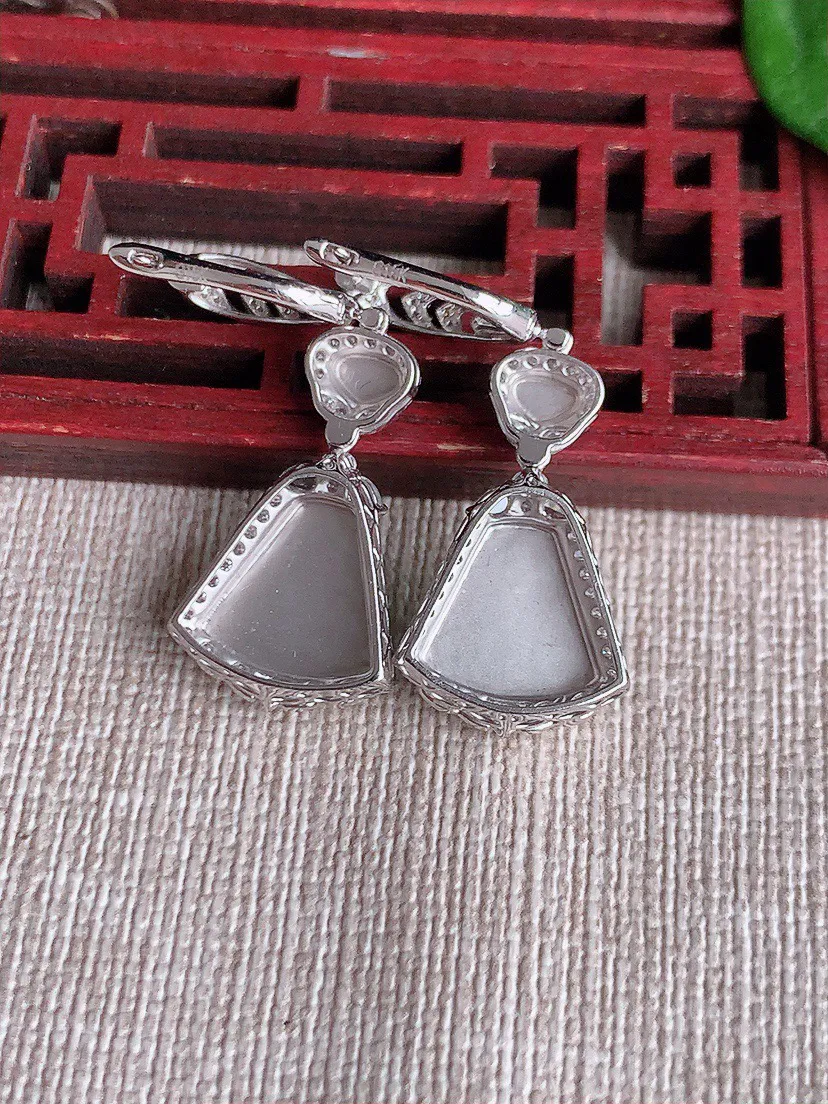 缅甸a货翡翠ddj老坑冰种18K金镶嵌满绿无事牌耳坠 整体11×11×5mm 5.76