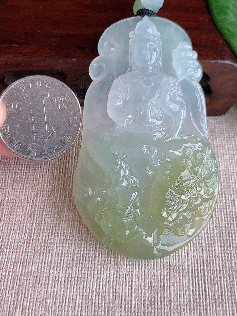 缅甸a货翡翠ddj老坑冰种飘黄翡文殊菩萨吊坠 整体70×40.5×11.5mm 61.52