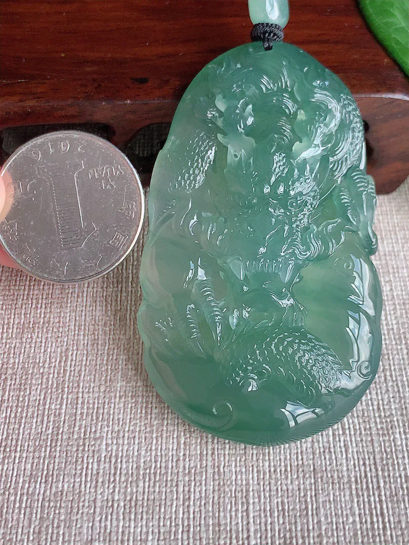 缅甸a货翡翠ddj老坑冰种晴水龙牌吊坠 整体65×38.5×12.4mm 57.68
