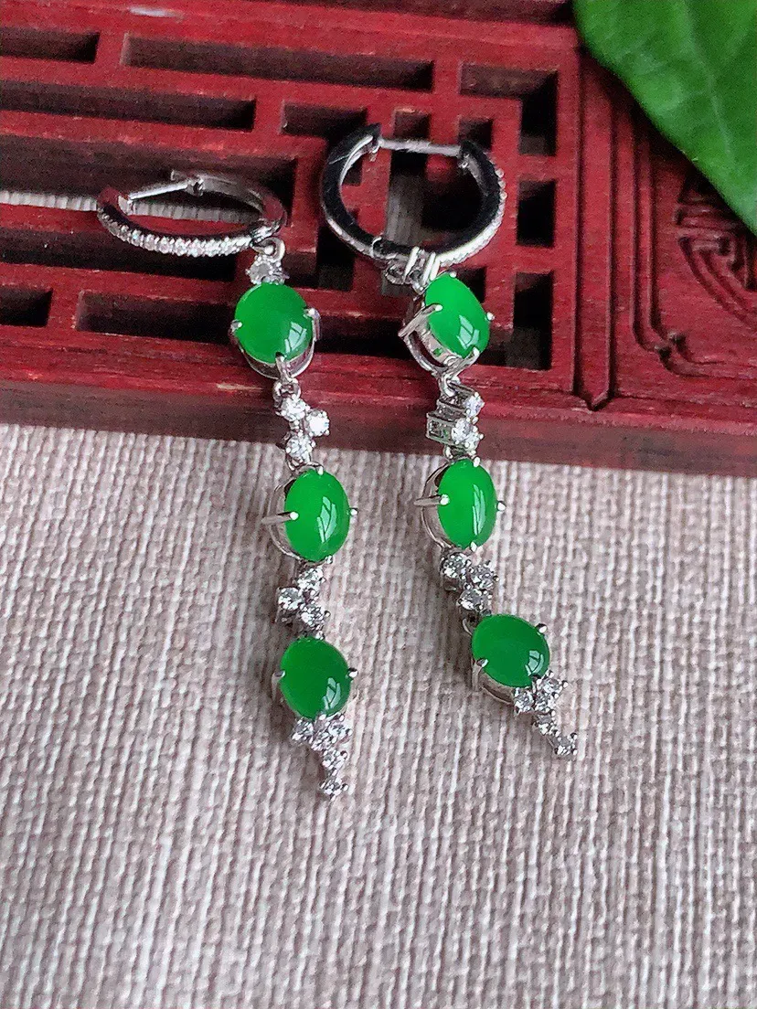 缅甸a货翡翠ddj老坑冰种18K金镶嵌阳绿蛋面耳坠 整体5×4.7×4.2mm 4.20