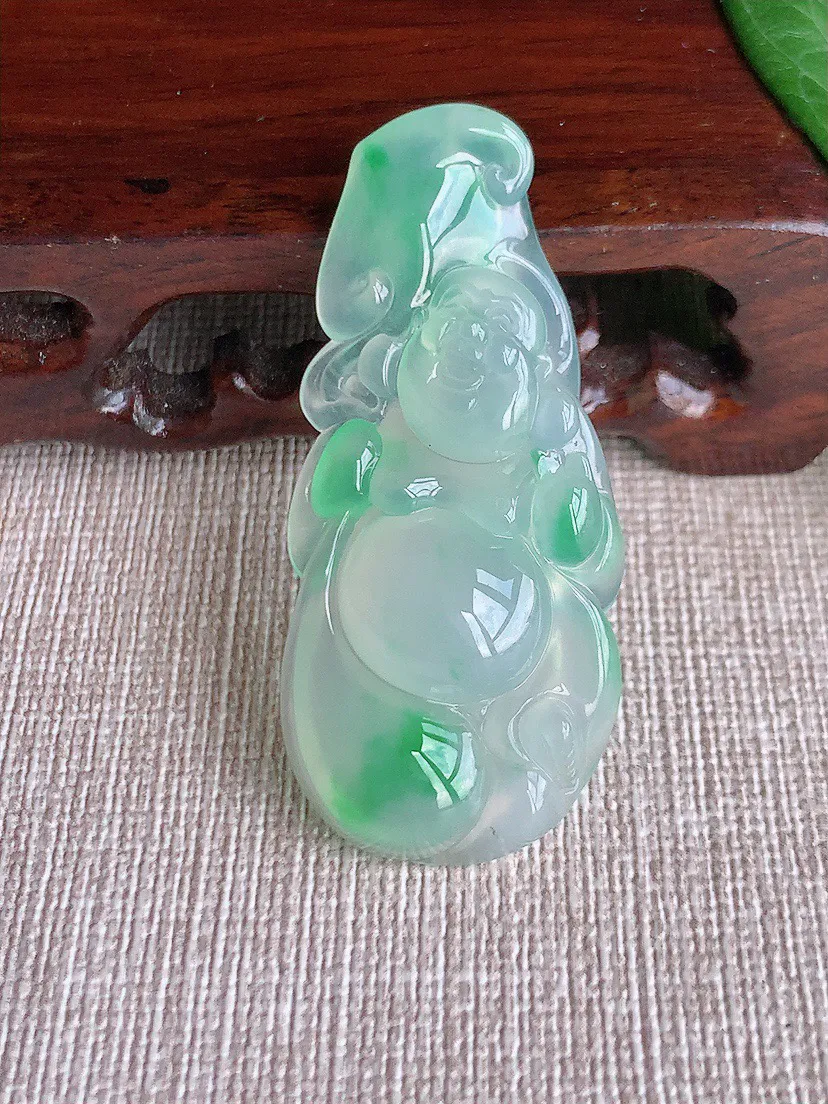 缅甸a货翡翠ddj老坑高冰种飘绿布袋佛吊坠 整体48×21.7×7.5mm 10.88
