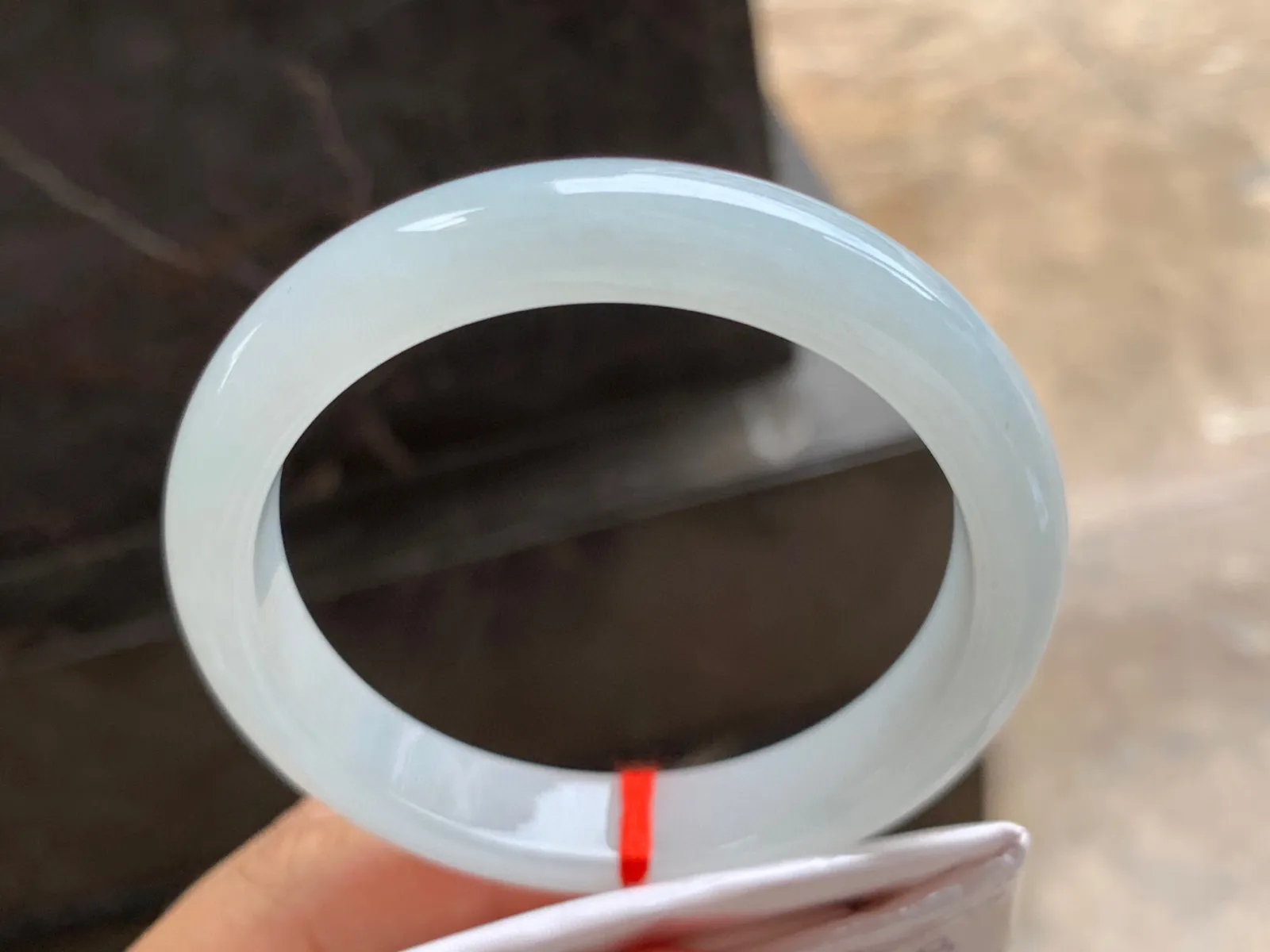 57-11.5-8mm
糯冰种手镯 底子细腻