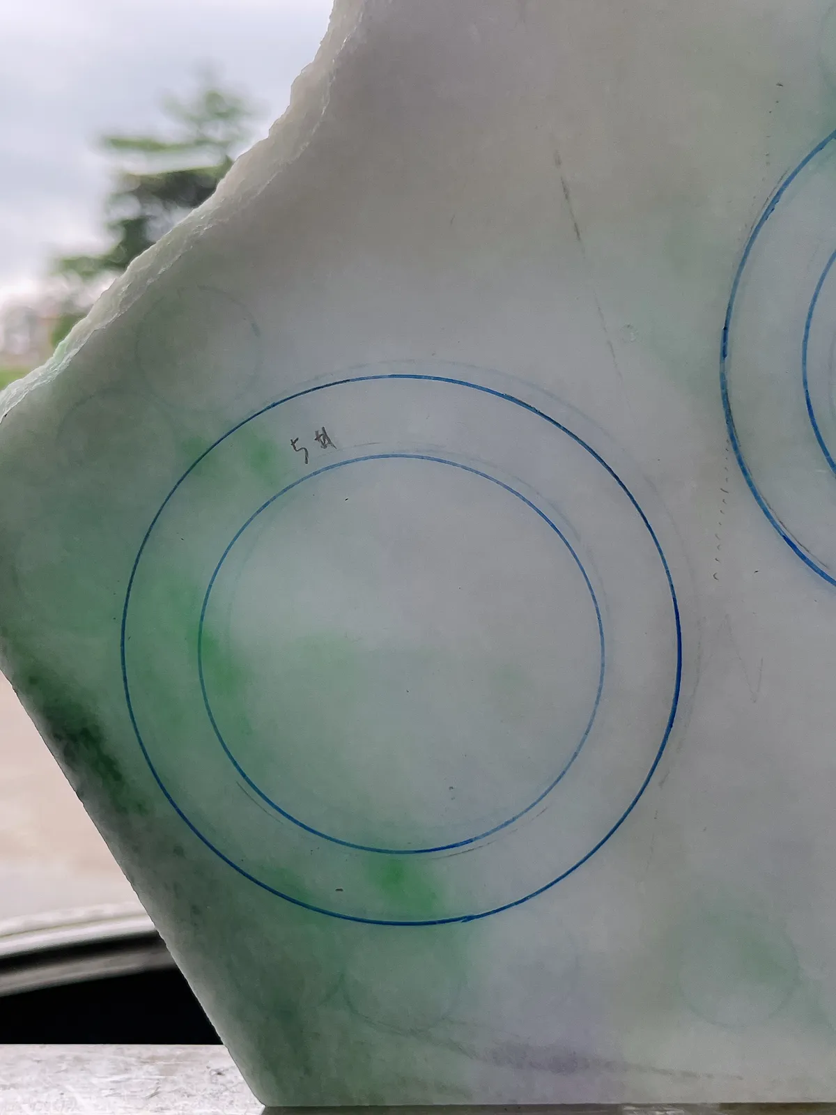 翡翠板料，⭕️正圈最大做63，圆条最大做59