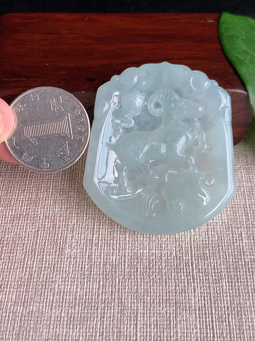 缅甸a货翡翠ddj老坑冰种晴水一刀切生肖羊吊坠整体49.7×43×5.3mm 27.19