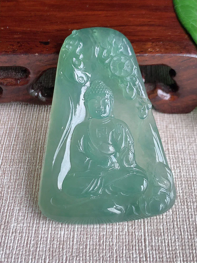 缅甸a货翡翠ddj老坑冰种晴水大日如来吊坠 整体55.6×36.8×5.8mm 23.78