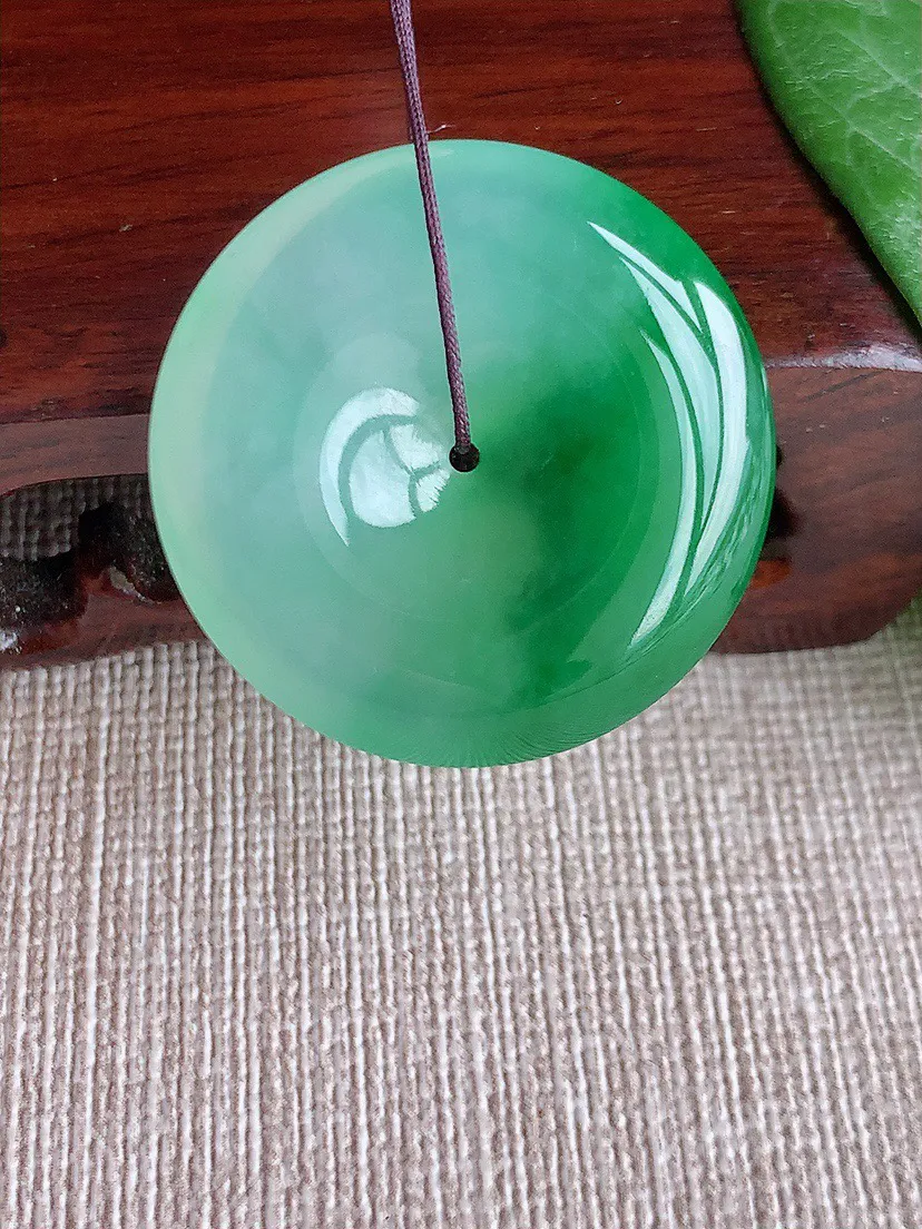 缅甸a货翡翠ddj老坑冰种飘绿平安扣吊坠 整体29.3×5.7mm 10.77