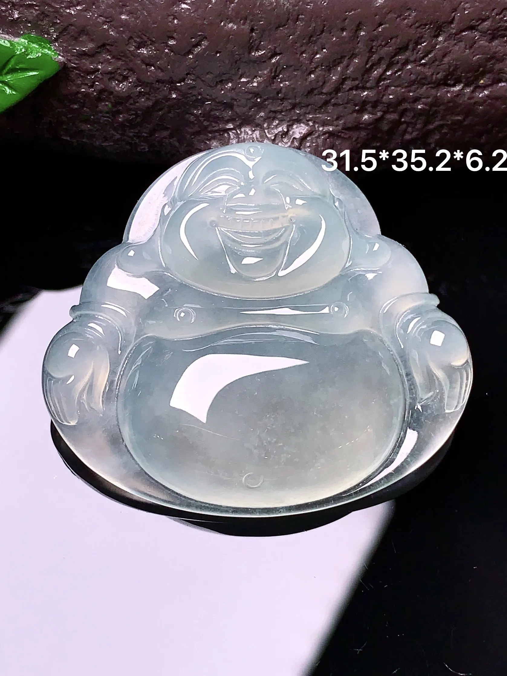 冰种佛公吊坠 玉质细腻 色泽艳丽 整体尺寸31.5*35.2*6.2