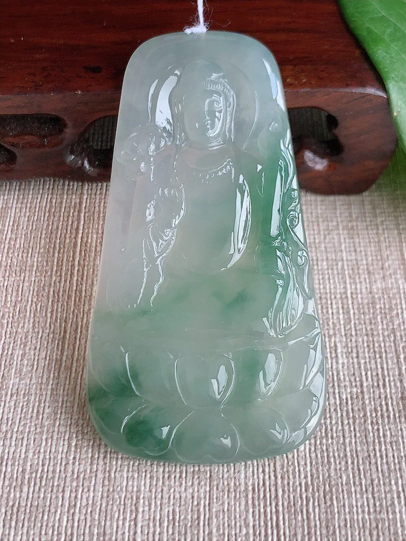 缅甸a货翡翠ddj老坑冰种飘花虚空藏菩萨吊坠  整体66.2×34.8×5.6mm 29.57