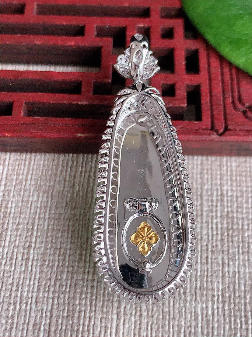 缅甸a货翡翠ddj老坑冰种18K金镶嵌晴绿四季豆福豆平安豆吊坠 整体43×15.5×10.5裸石29.4×12.6mm7.20