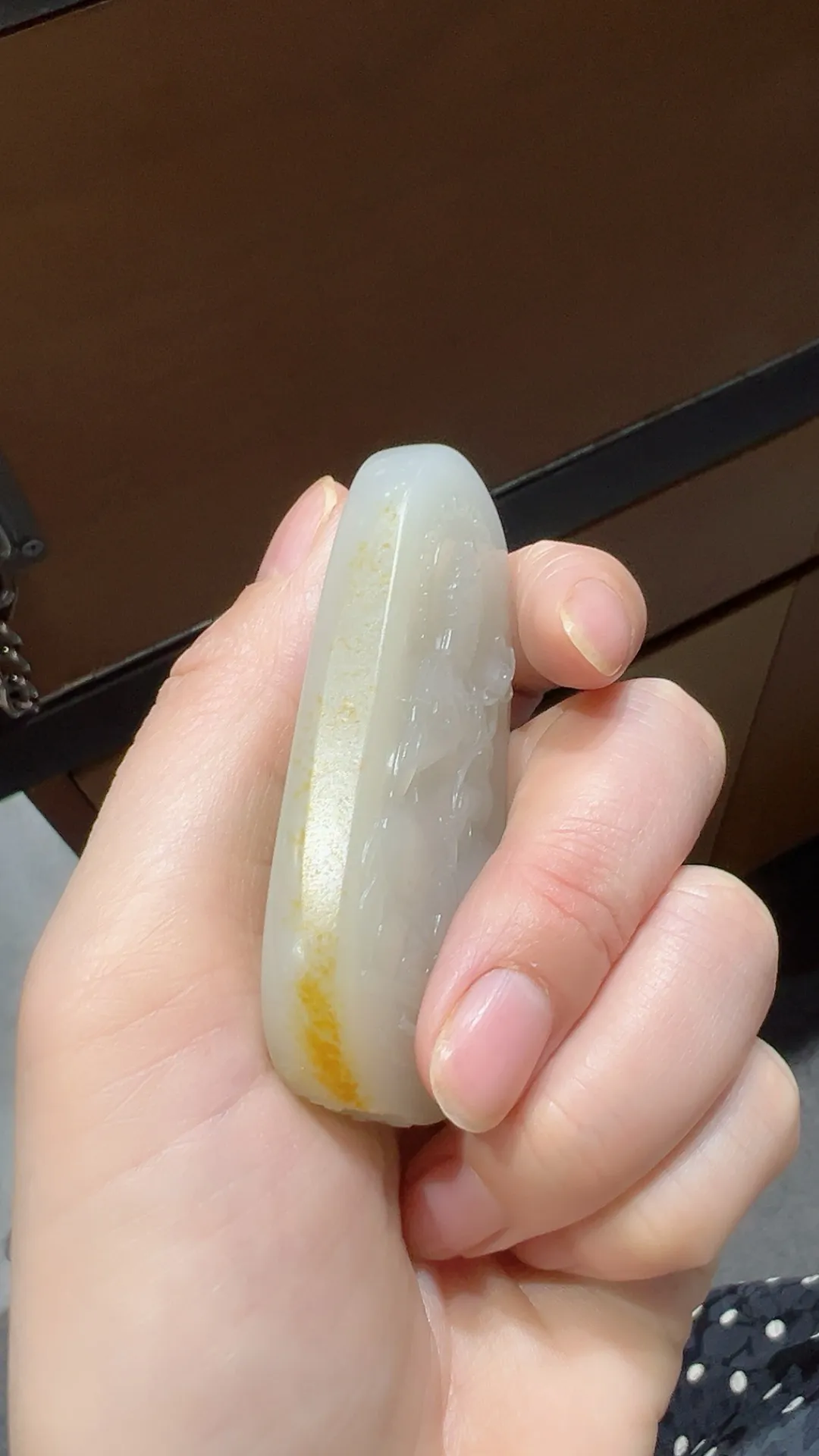 新疆和田玉籽料观音｜杨宏展大师作品 重60克 尺寸70*40*10mm