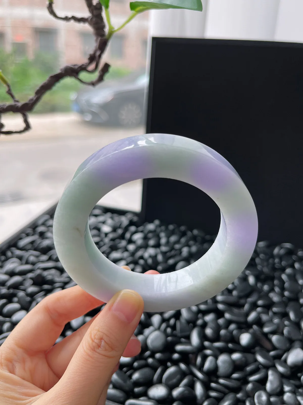 翡翠毛坯，⭕️正圈最大做63.6，圆条最大做59.6；最小圈口56