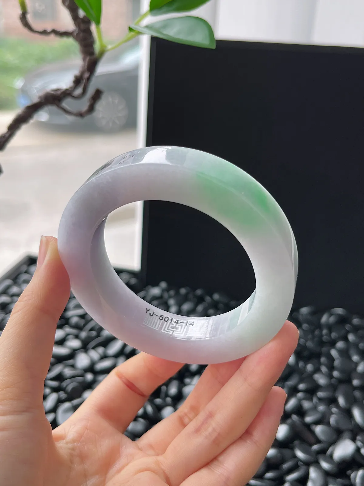 翡翠毛坯，⭕️正圈最大圈口59.8，圆条最大圈55.8；最小圈口53.8