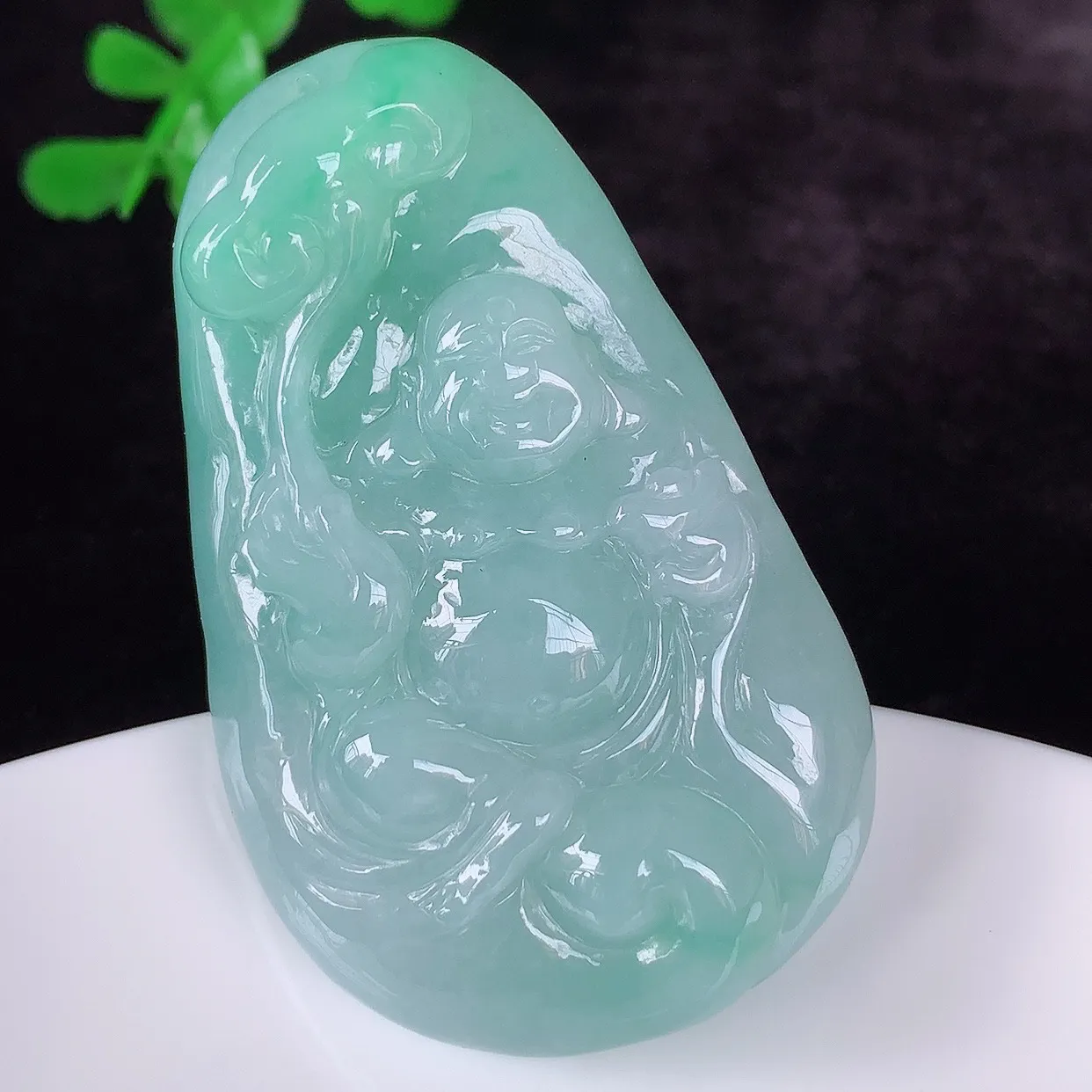 自然光实拍，冰润冰糯种飘绿翡翠冰胶逍遥布袋佛吊坠，代代有钱，水足丰盈，盈满欢喜，配戴送礼佳品！#46.20