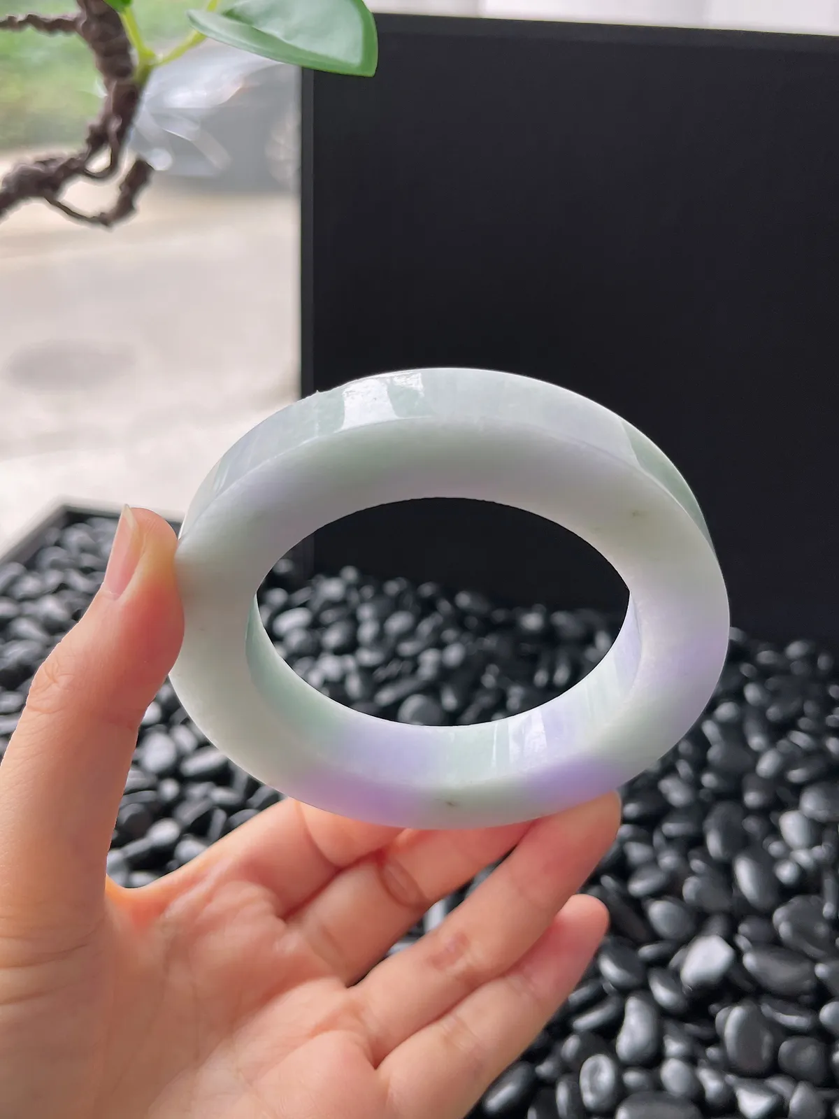 翡翠毛坯，⭕️正圈最大做63.6，圆条最大做59.6；最小圈口56
