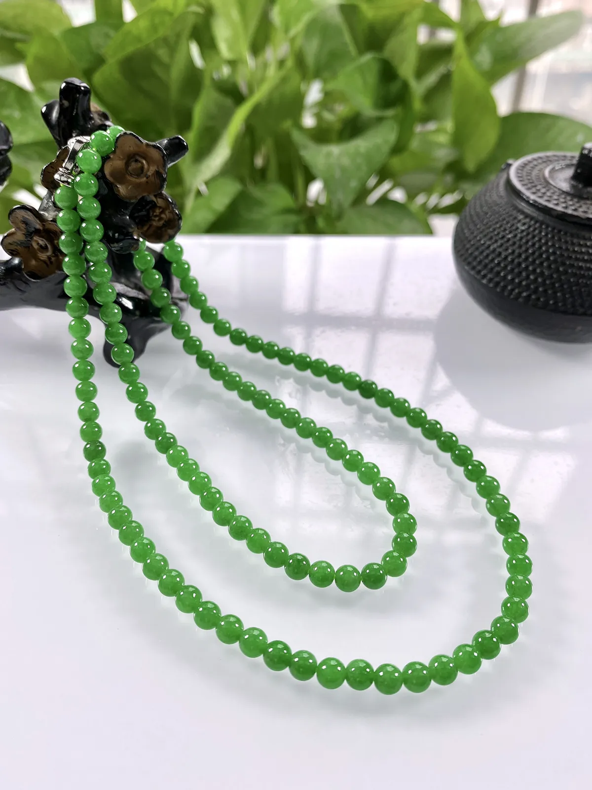 收藏级别，缅甸天然翡翠A货，卡5冰种起胶满绿浓阳绿圆珠项链手链，尺寸：5mm/126颗，长度610mm，重量：26.78g