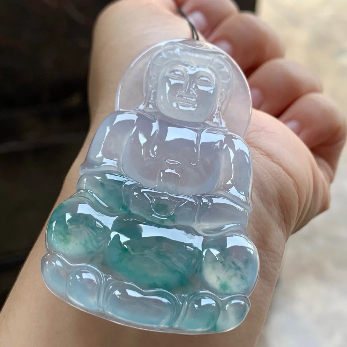 冰种飘花观音
大气