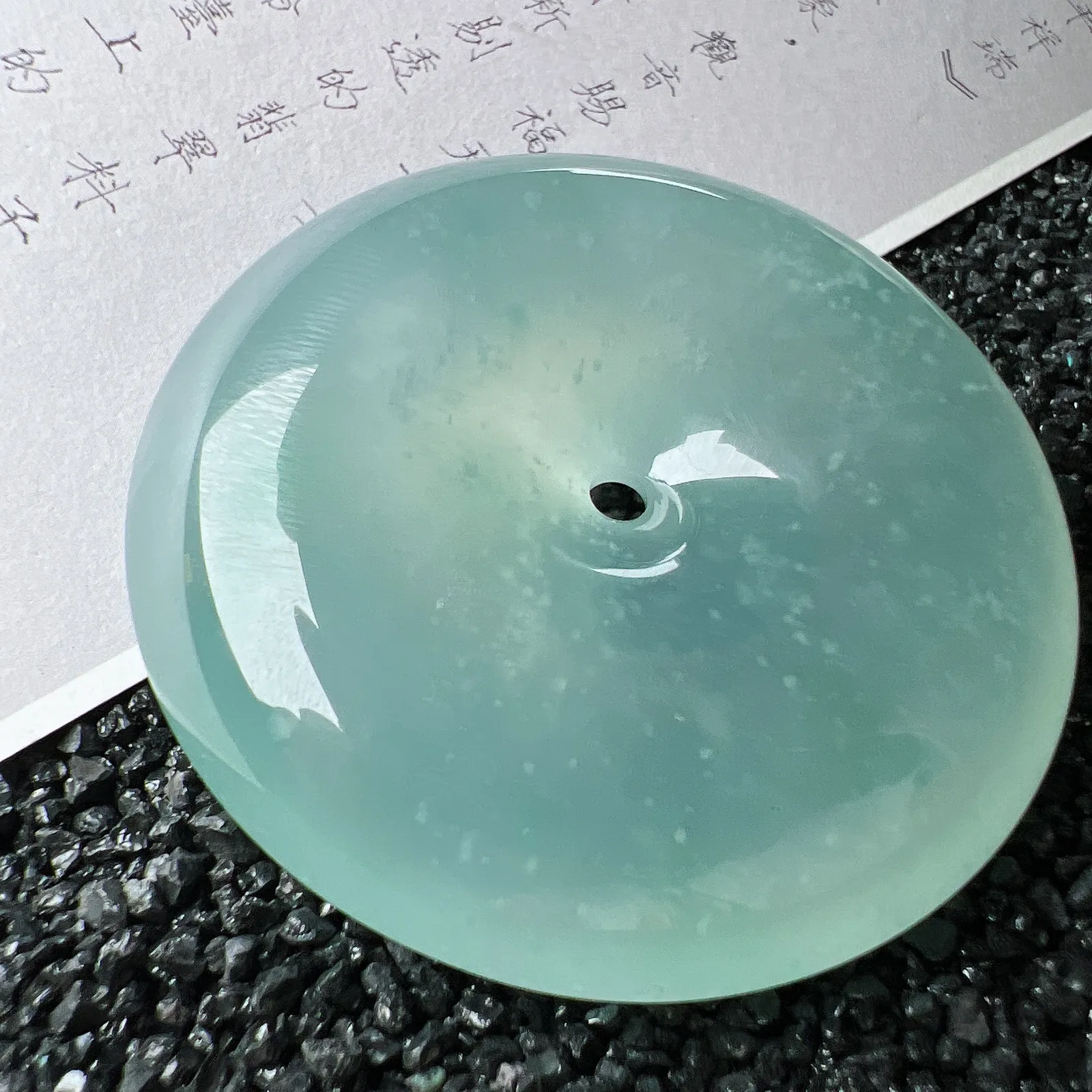 【冰胶感雪花棉大扣】种地优秀，通透闪亮，起光的料子，厚度很好，工艺雕刻精湛。